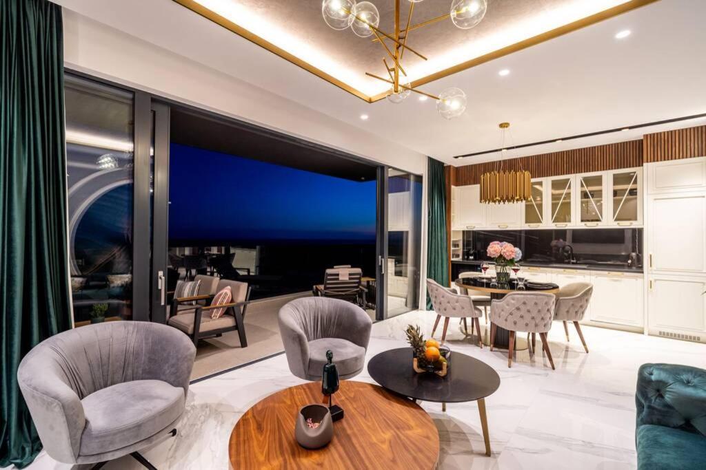 New&Stunning Luxury 5* Residence Miss Perfect دوبروفينك المظهر الخارجي الصورة